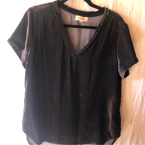 Cloth & Stone velvet v neck short sleeve size M - Picture 2 of 7